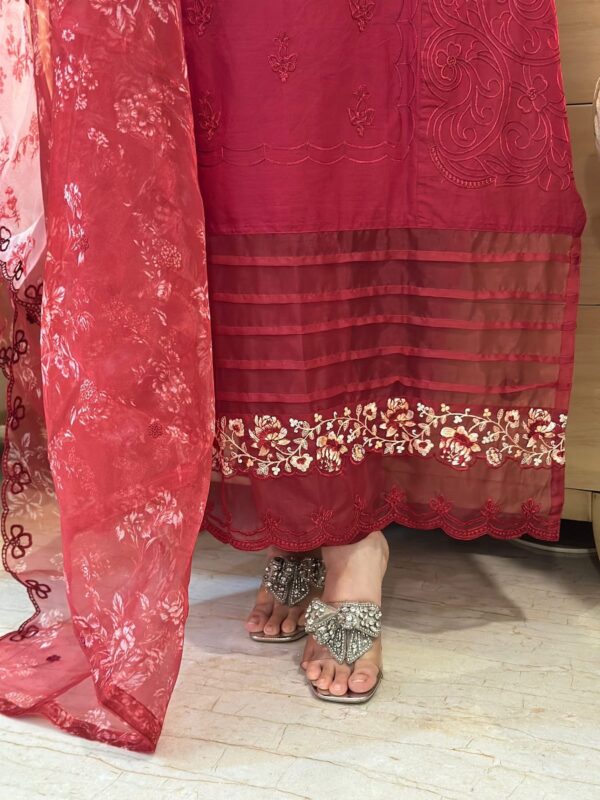 Roman Beauty 6048 - Image 6