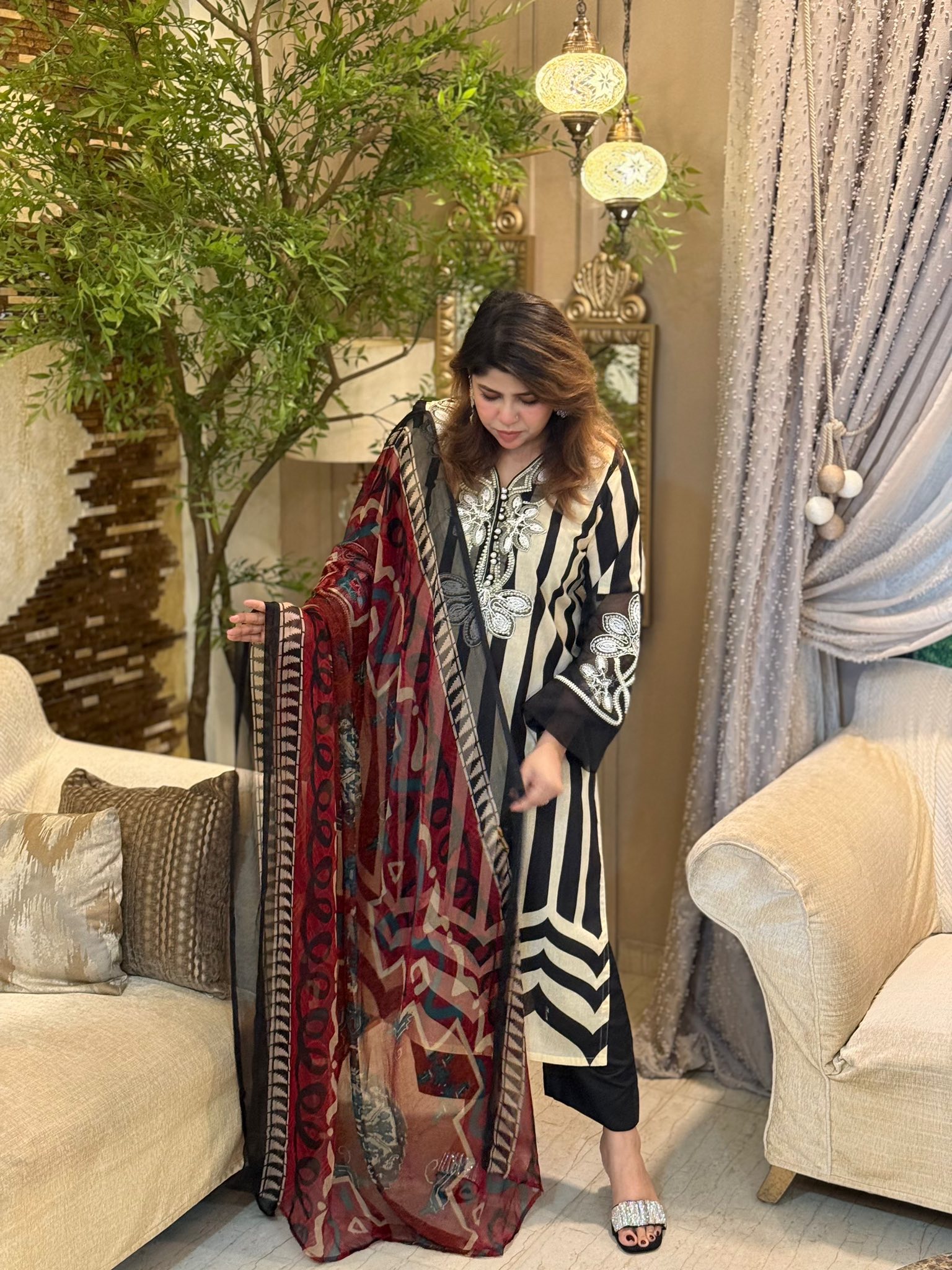 Midnight Monarch - Image 6