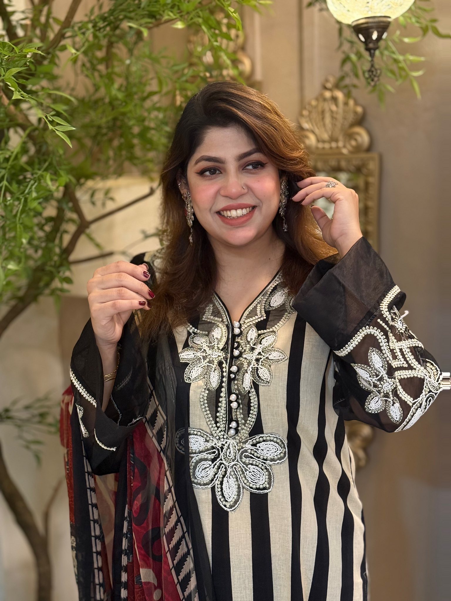 Midnight Monarch - Image 3