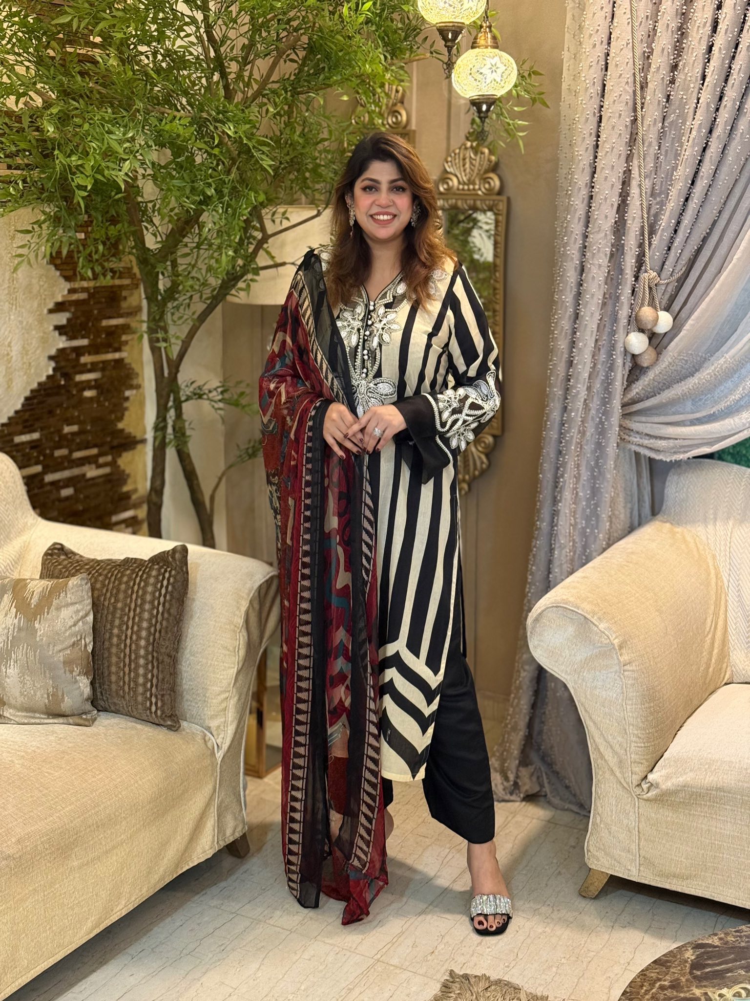 Midnight Monarch - Image 2