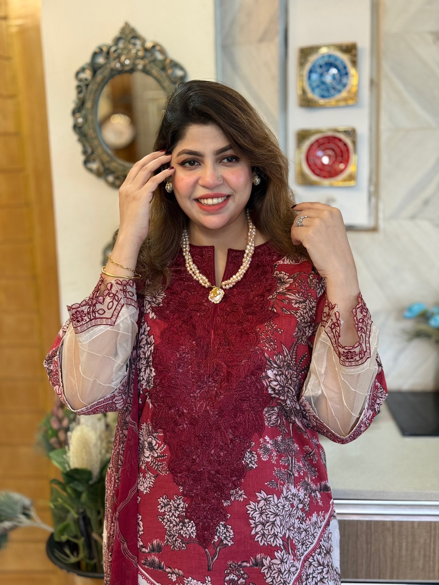 Scarlet Dream - Image 2