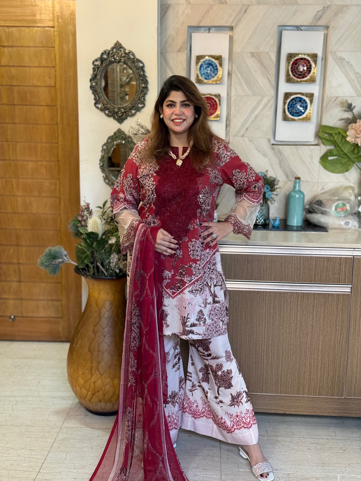 Scarlet Dream - Image 5