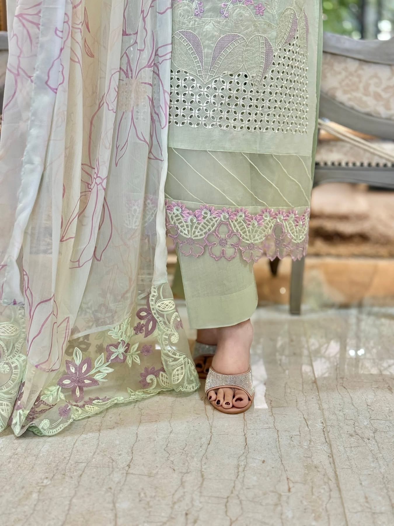 Chandni Mehek - Image 8